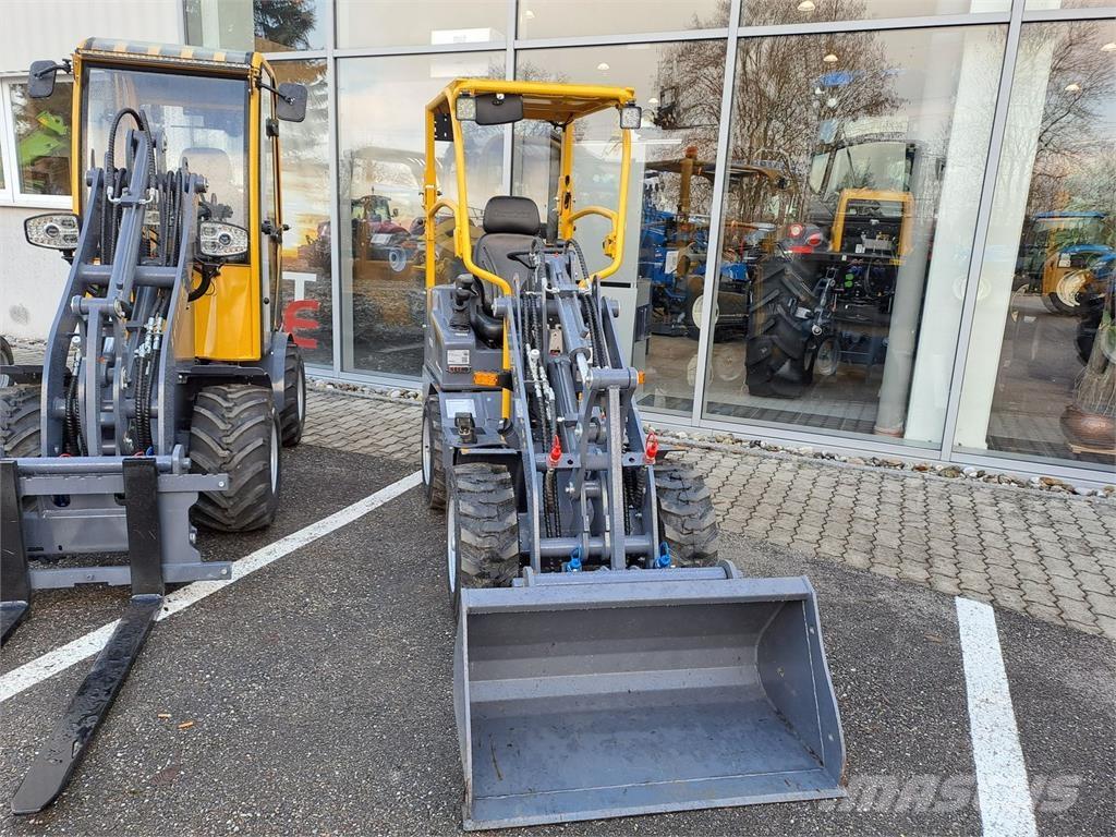 Eurotrac W10 前装载和挖掘机