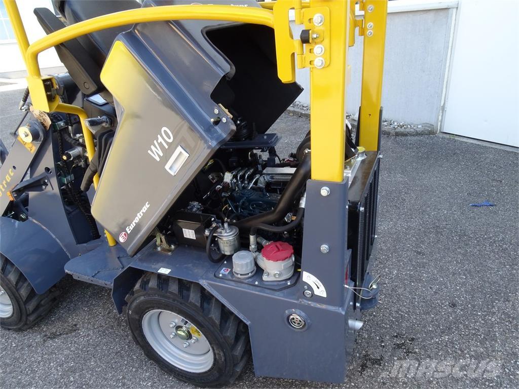 Eurotrac W10 前装载和挖掘机