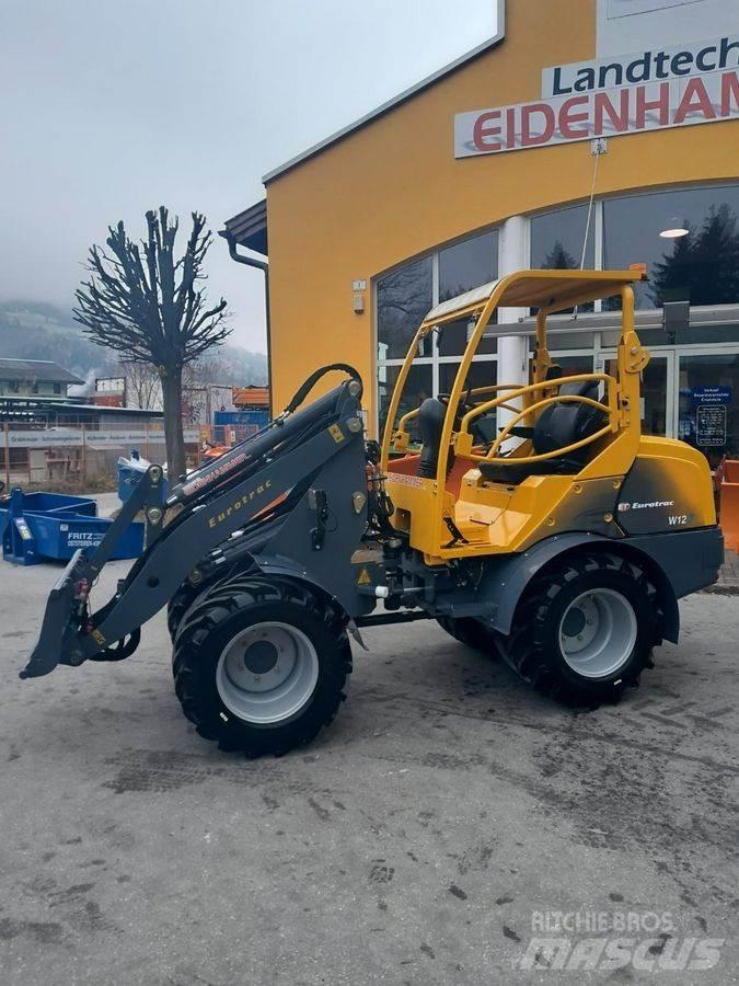 Eurotrac W12 F 前装载和挖掘机