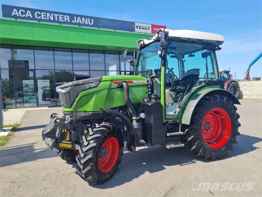 Fendt 211 Vario F 拖拉机/农用车