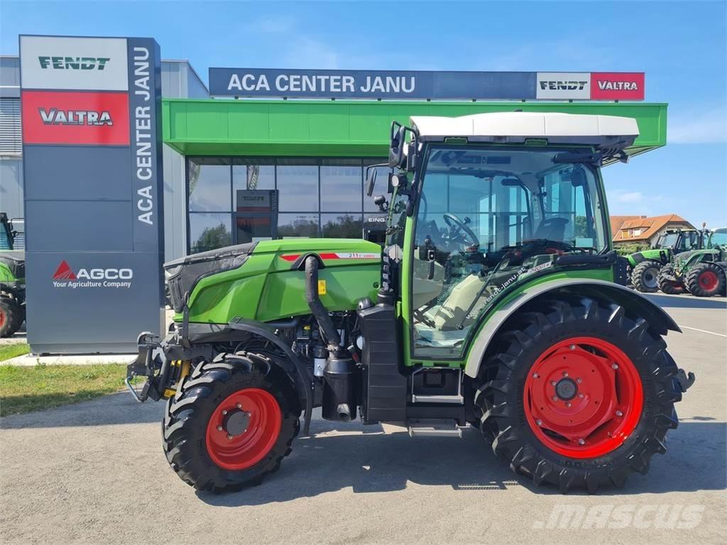 Fendt 211 Vario F 拖拉机/农用车