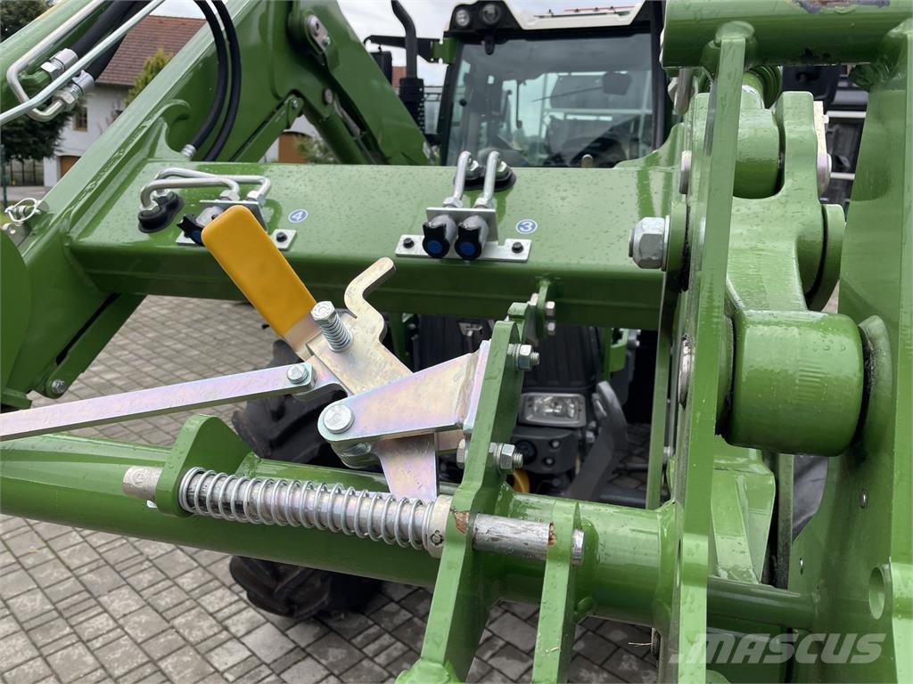 Fendt 3*65 前装载配件