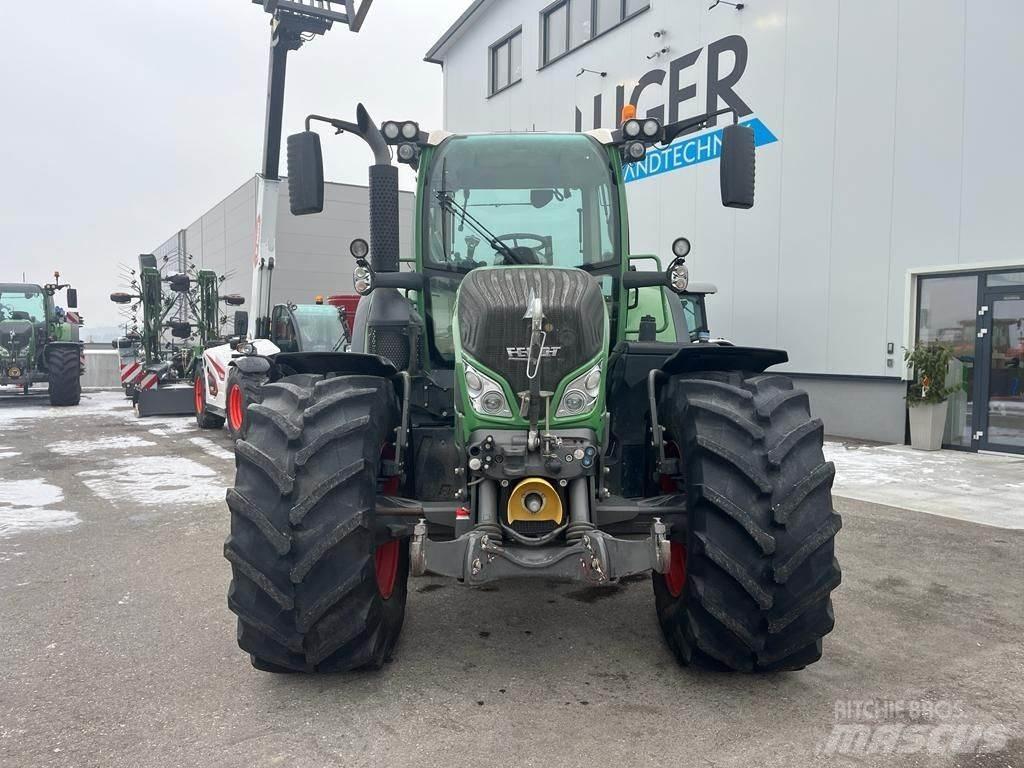 Fendt 718 Vario 拖拉机/农用车