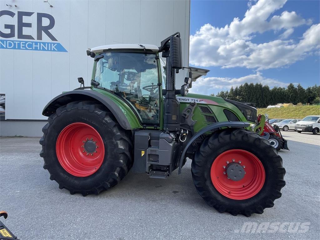 Fendt 724 Vario 拖拉机/农用车