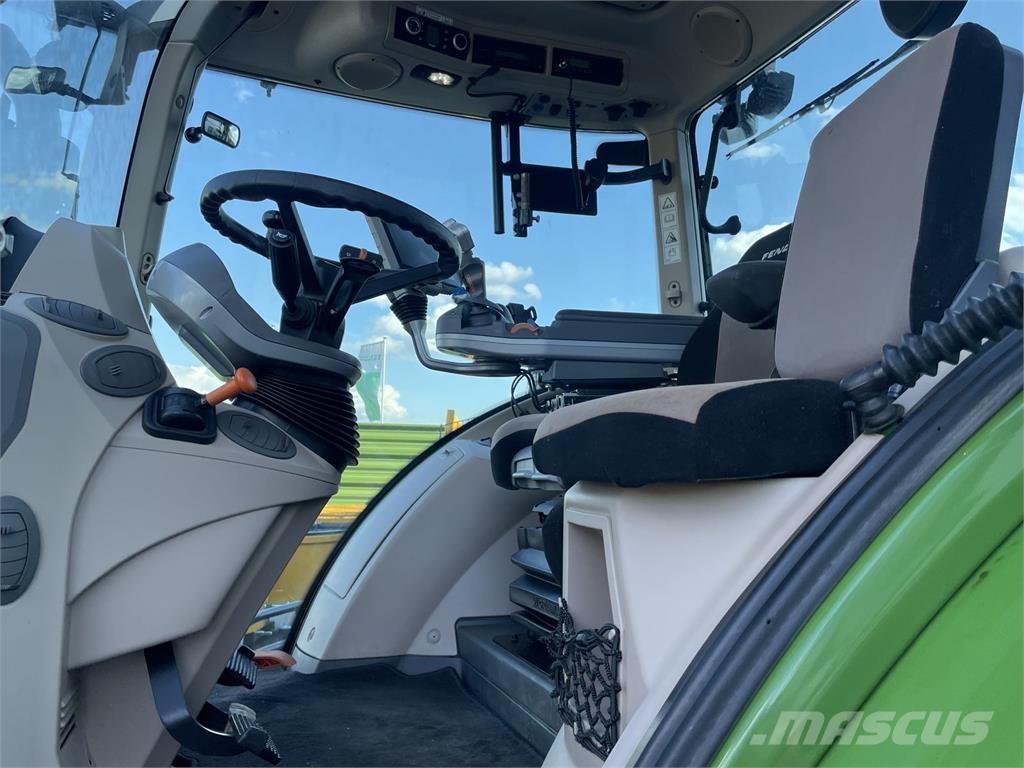 Fendt 724 Vario 拖拉机/农用车