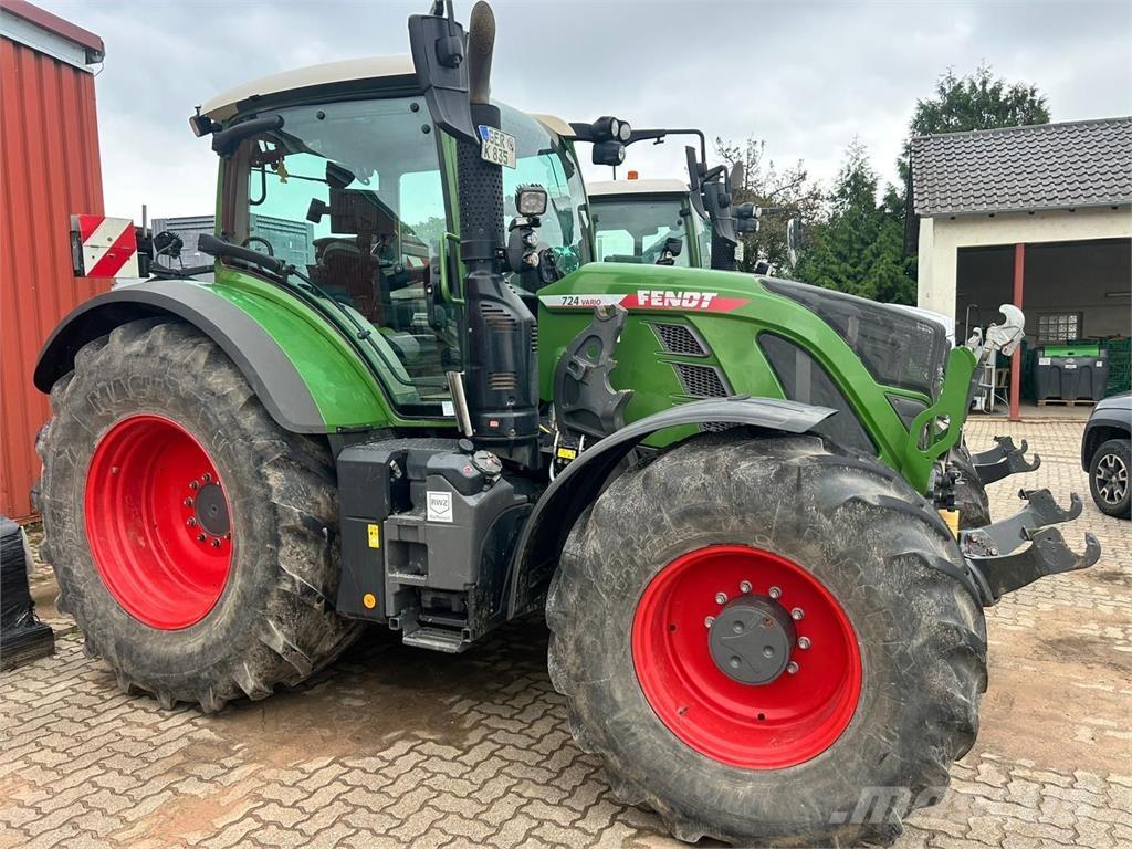 Fendt 724 Vario 拖拉机/农用车