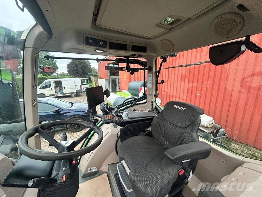 Fendt 724 Vario 拖拉机/农用车