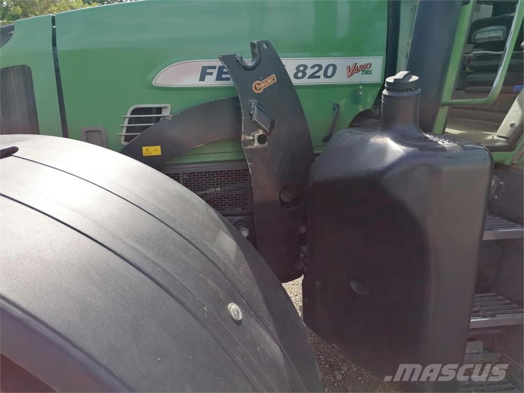 Fendt 820 Vo Vario 拖拉机/农用车