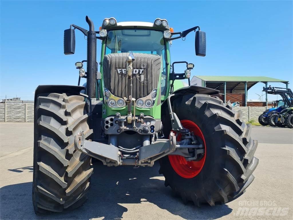 Fendt 828 Vario 拖拉机/农用车