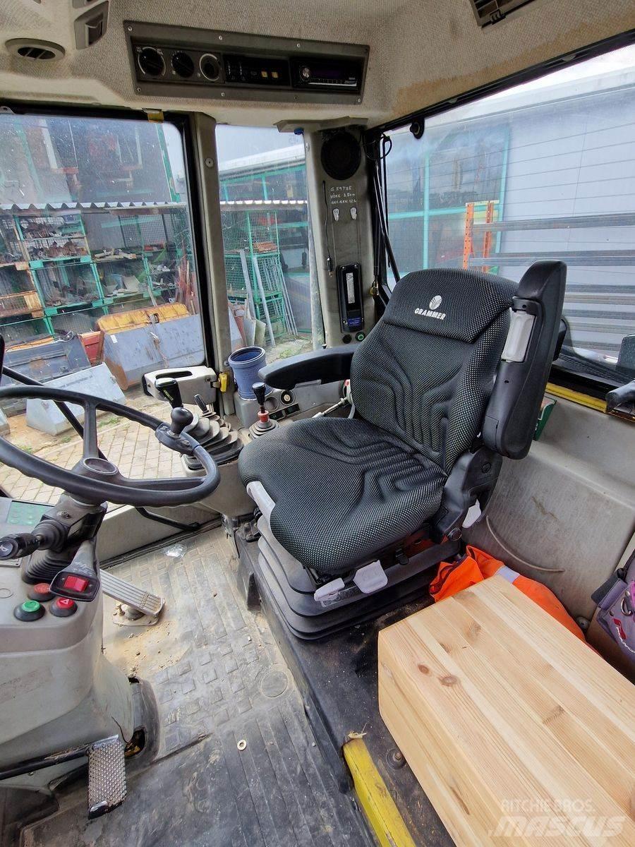 Fendt Xylon 524 T 拖拉机/农用车