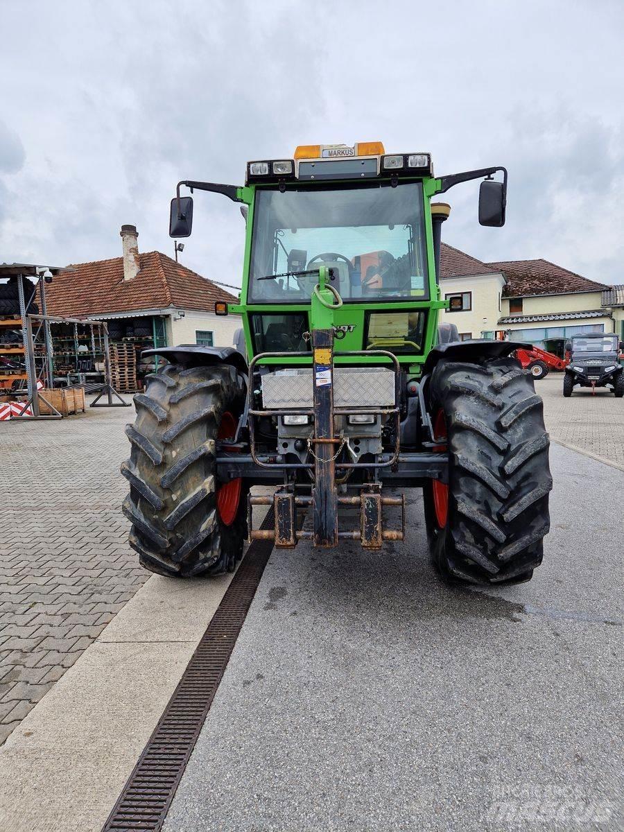 Fendt Xylon 524 T 拖拉机/农用车