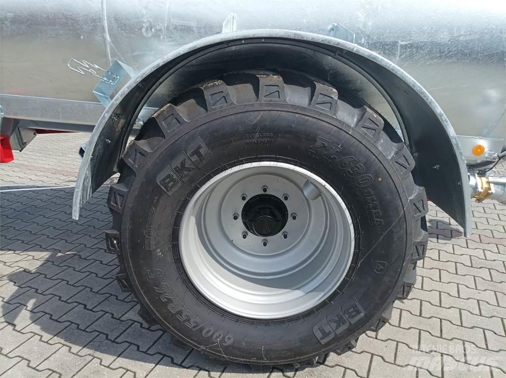 Fuchs VK 6,5 Alpin 水肥车
