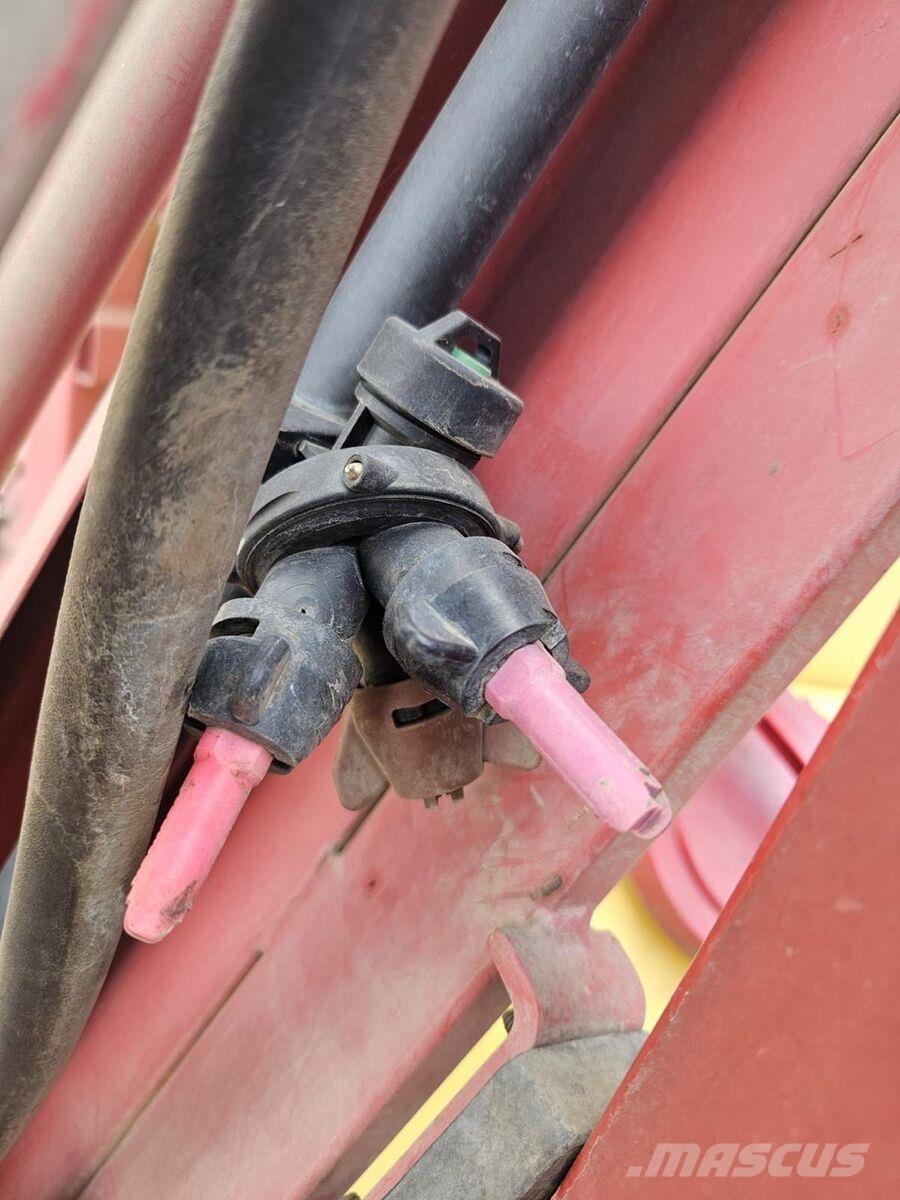 Hardi Master 牵引式喷雾机