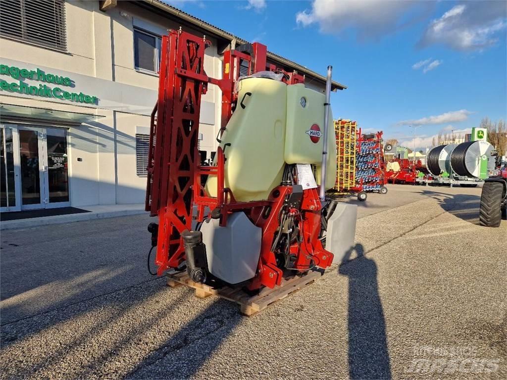 Hardi Mega 12 牵引式喷雾机