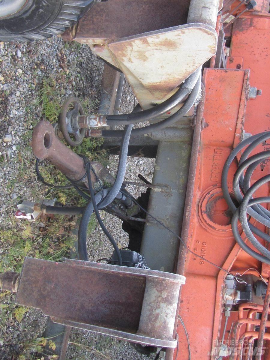 Hiab 765 起重机和装载机