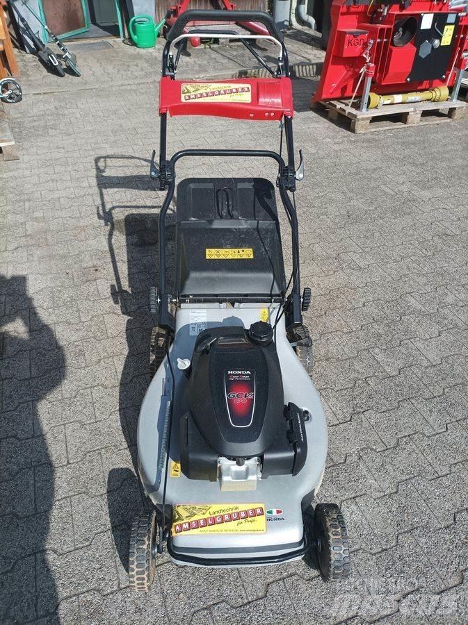 Honda HT 57 SH 骑乘式割草机