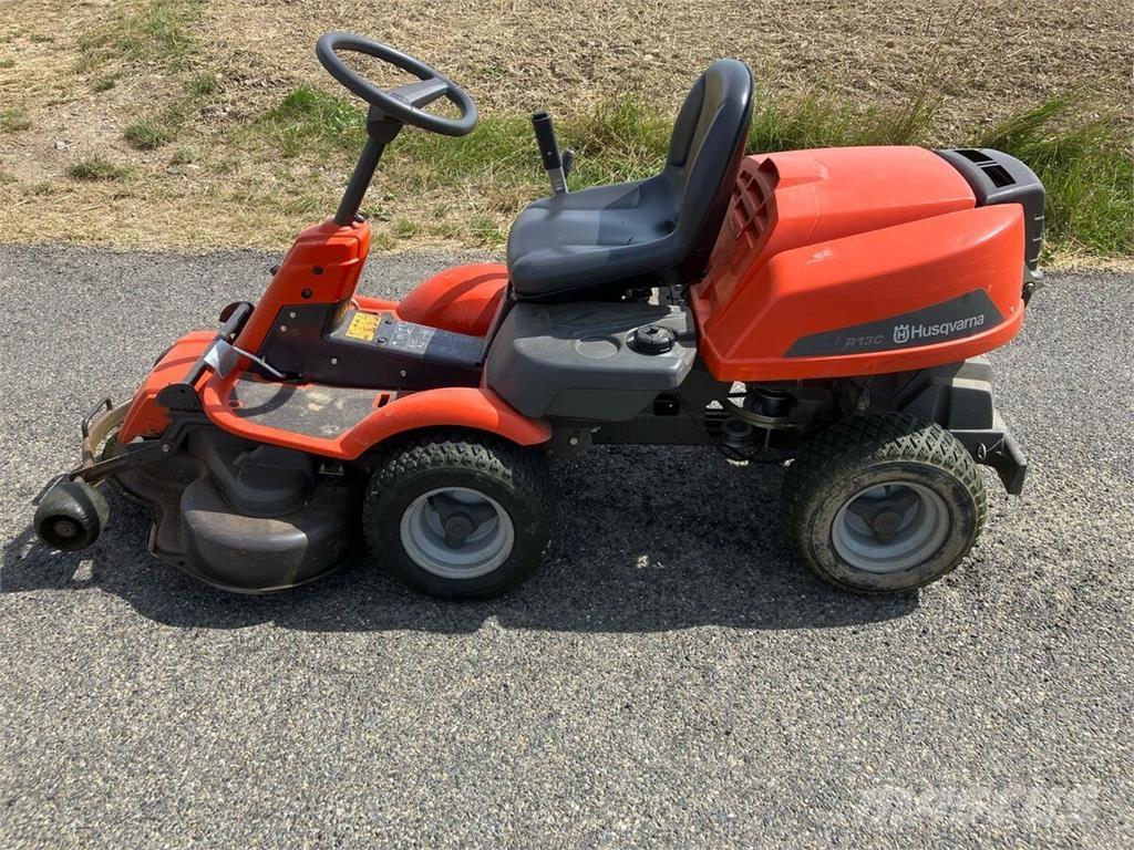 Husqvarna R13C 路面维护设备-其他