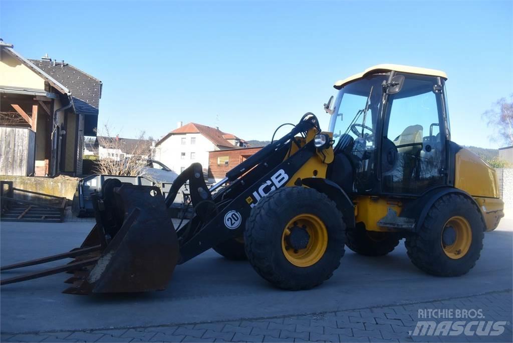 JCB 406 轮式装载机