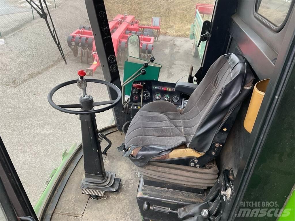 John Deere 1075 H4 联合收割机