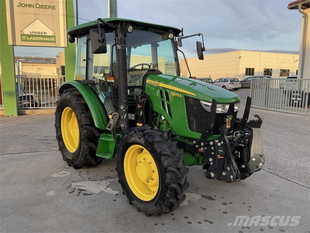 John Deere 5075E 拖拉机/农用车