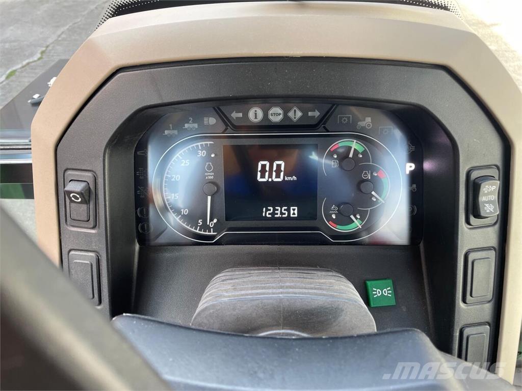 John Deere 5100M 拖拉机/农用车