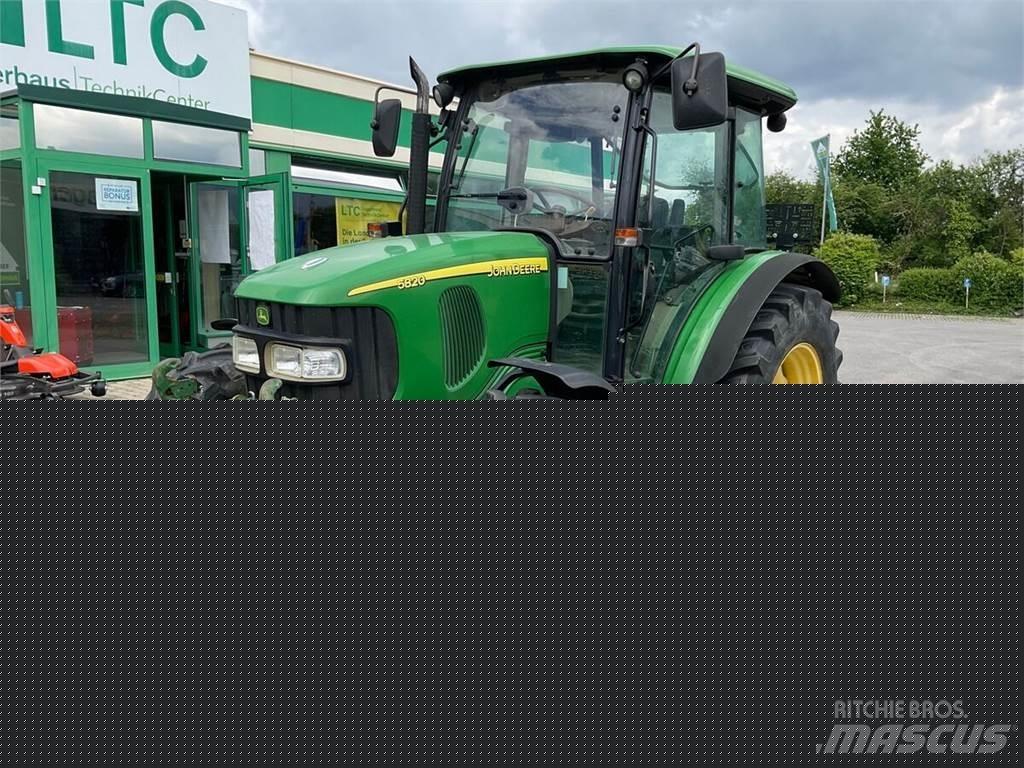 John Deere 5820 拖拉机/农用车