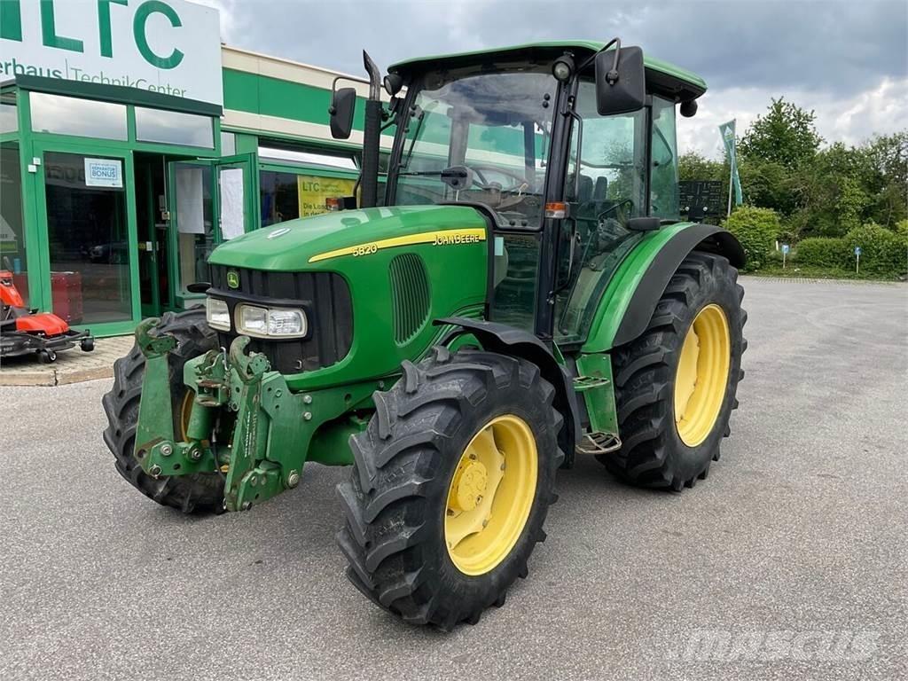 John Deere 5820 拖拉机/农用车