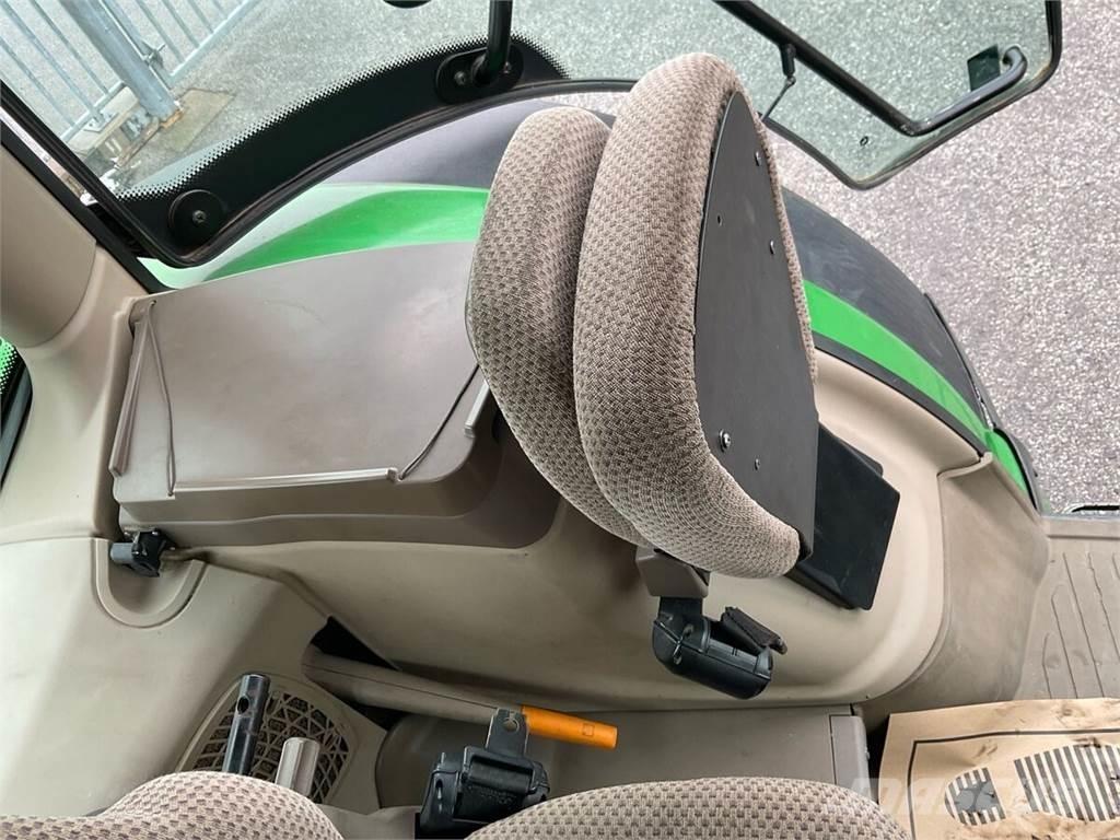 John Deere 6210R 拖拉机/农用车