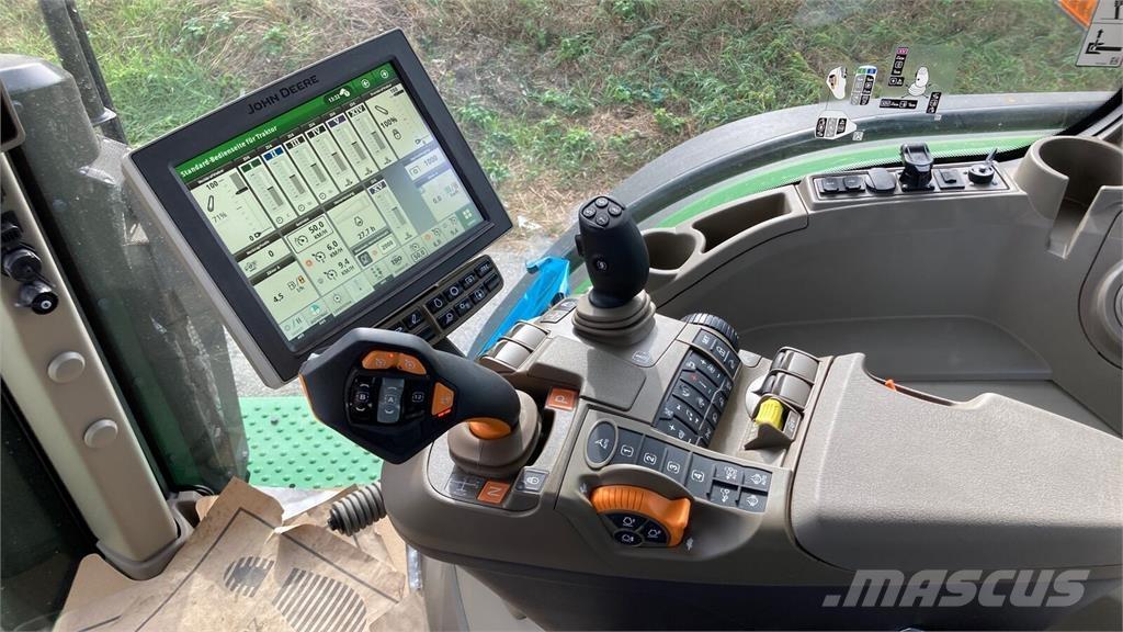 John Deere 7R330 拖拉机/农用车