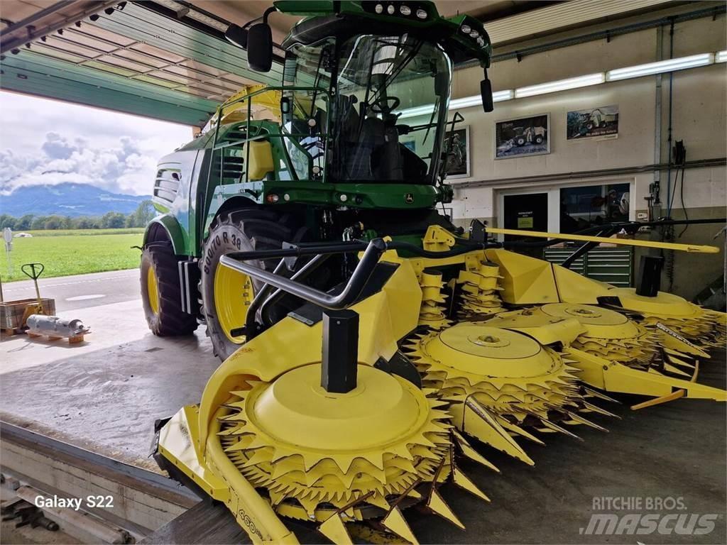 John Deere 8500 青饲料收获机