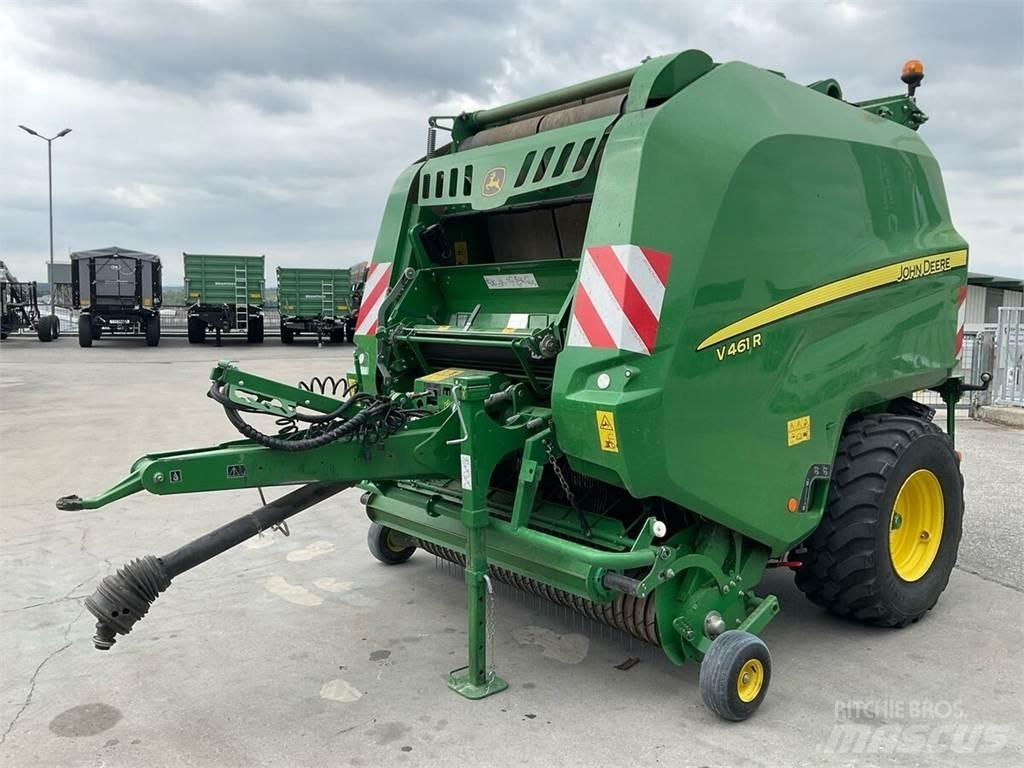 John Deere V461R 圆捆打捆机