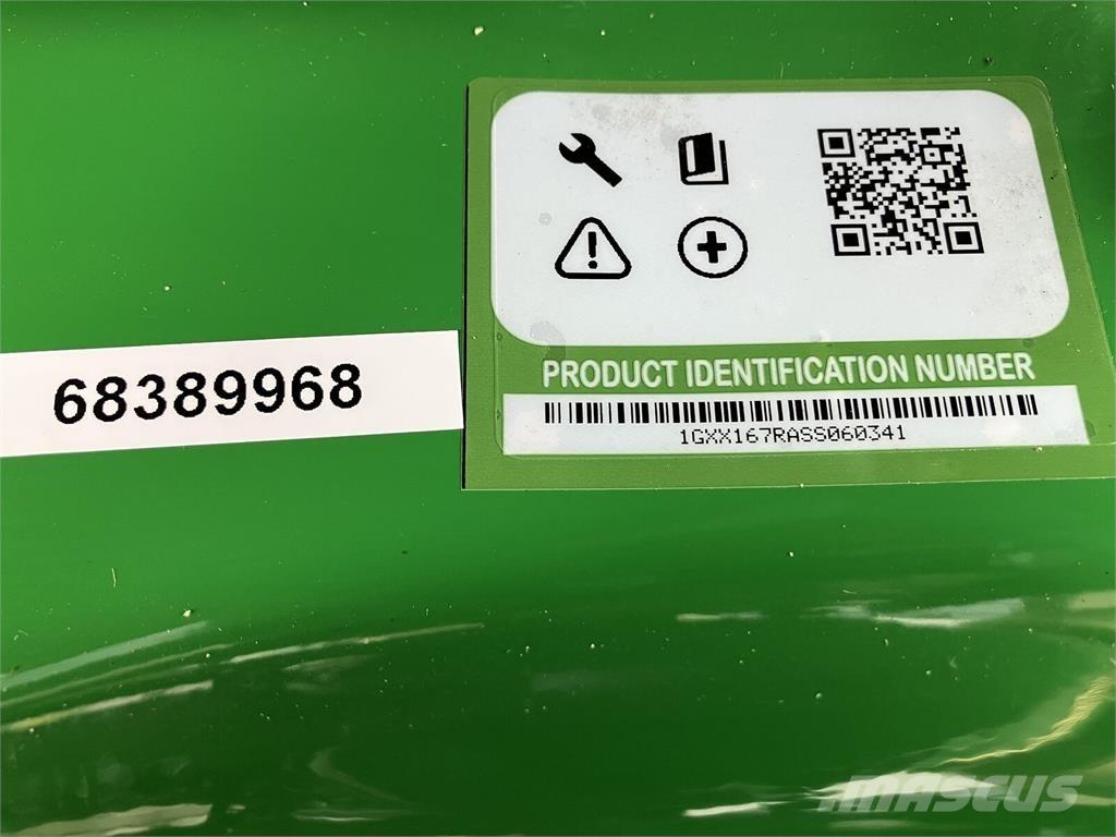 John Deere X 167R 路面维护设备-其他
