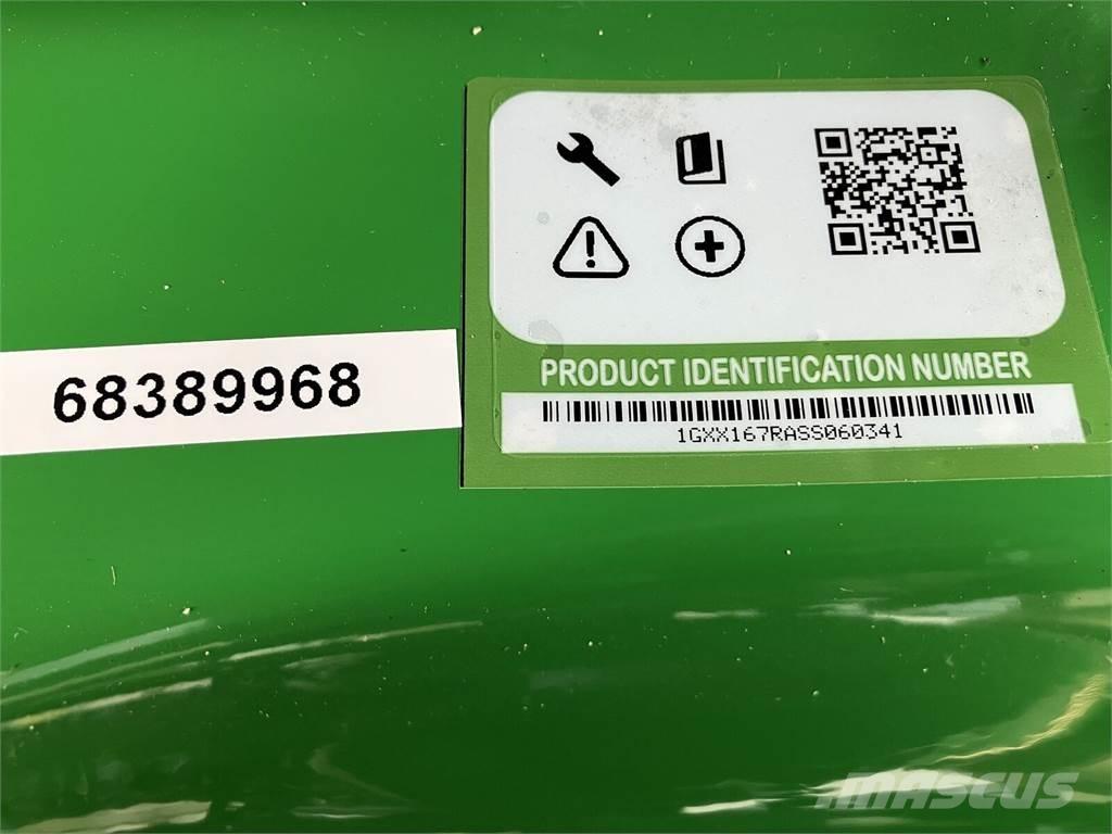 John Deere X 167R 路面维护设备-其他