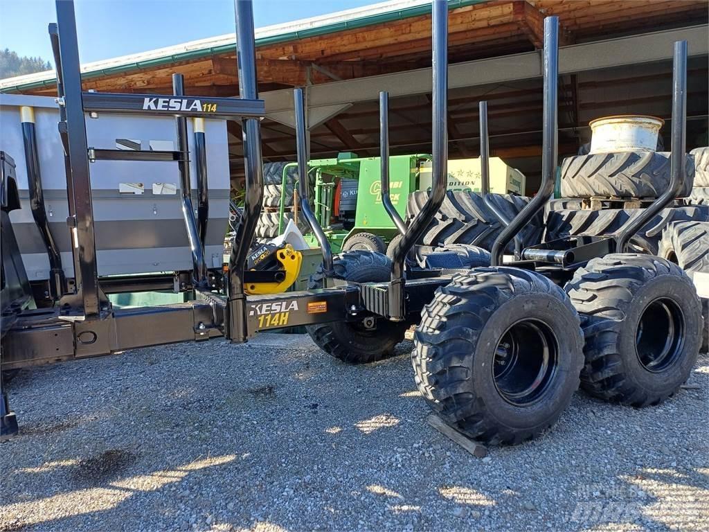 Kesla 114H 林业拖车