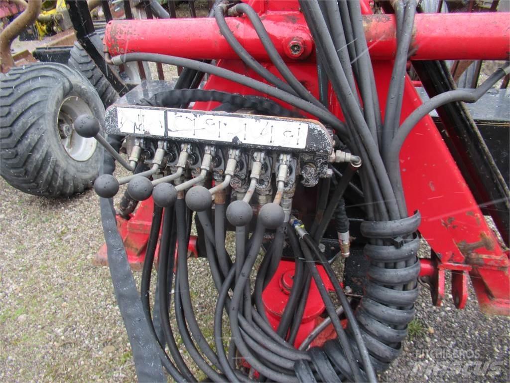 Kesla 2300 + 425 Patu 林业拖车