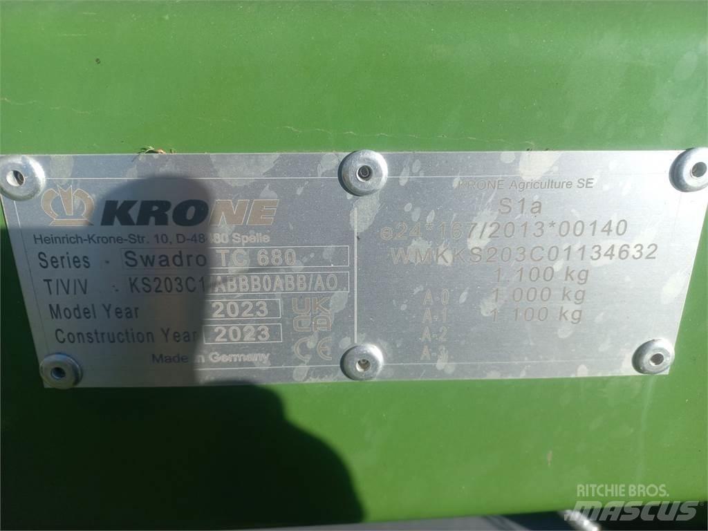 Krone TC 680 收割机