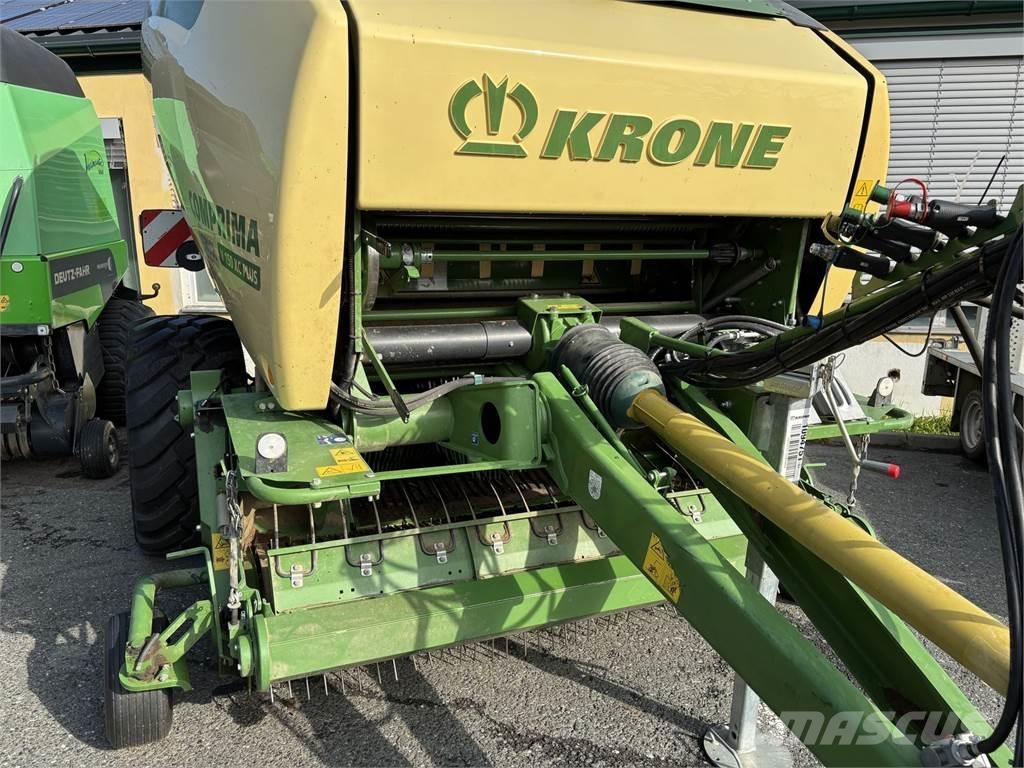 Krone V 150 XC Plus 圆捆打捆机