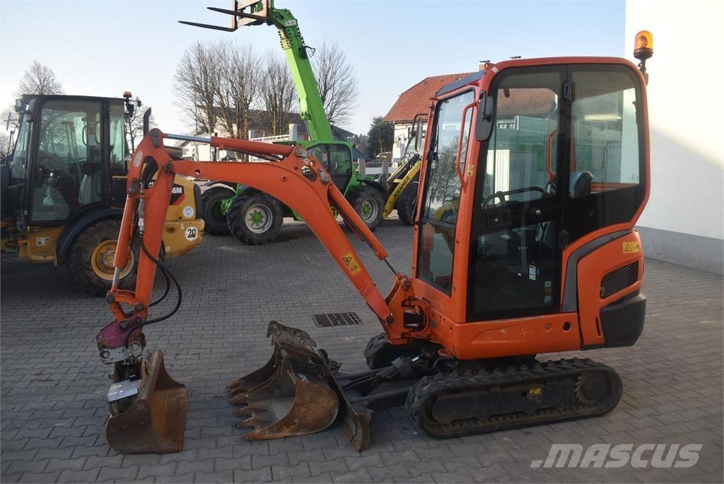 Kubota KX016-4 小型挖掘机