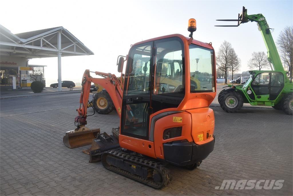 Kubota KX016-4 小型挖掘机