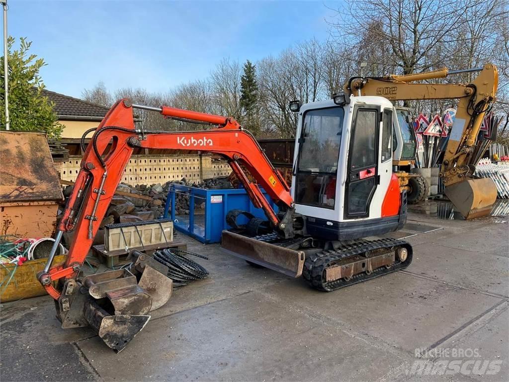 Kubota KX71-3 小型挖掘机