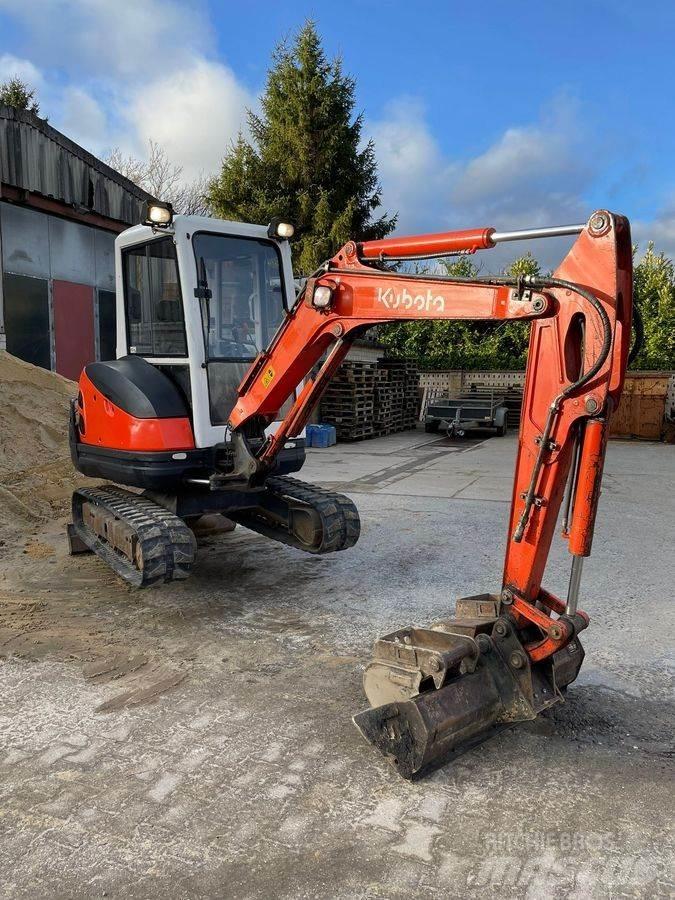 Kubota KX71-3 小型挖掘机