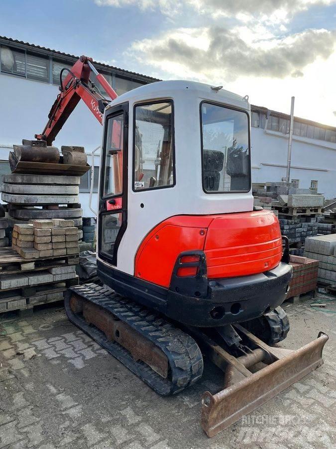 Kubota KX71-3 小型挖掘机