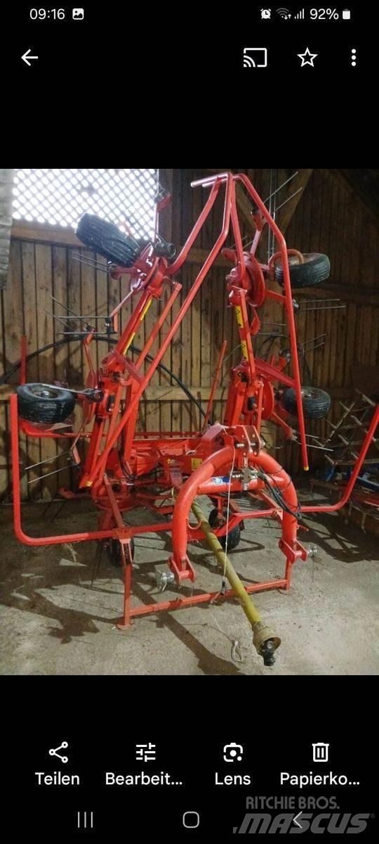 Kuhn GF 5801 MHO 犁耙和摊草机