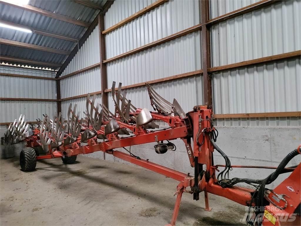 Kuhn Manager 8 NSH 传统犁