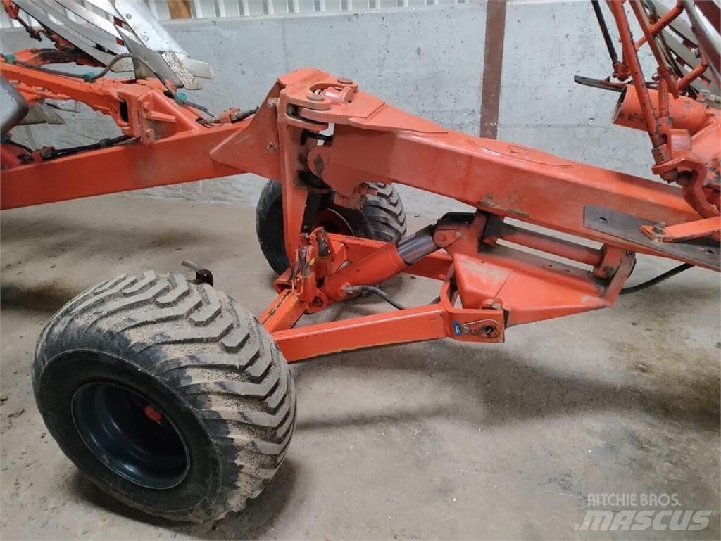 Kuhn Manager 8 NSH 传统犁