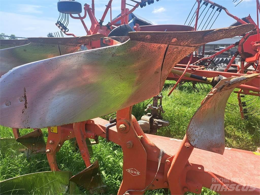 Kuhn Master 120 传统犁
