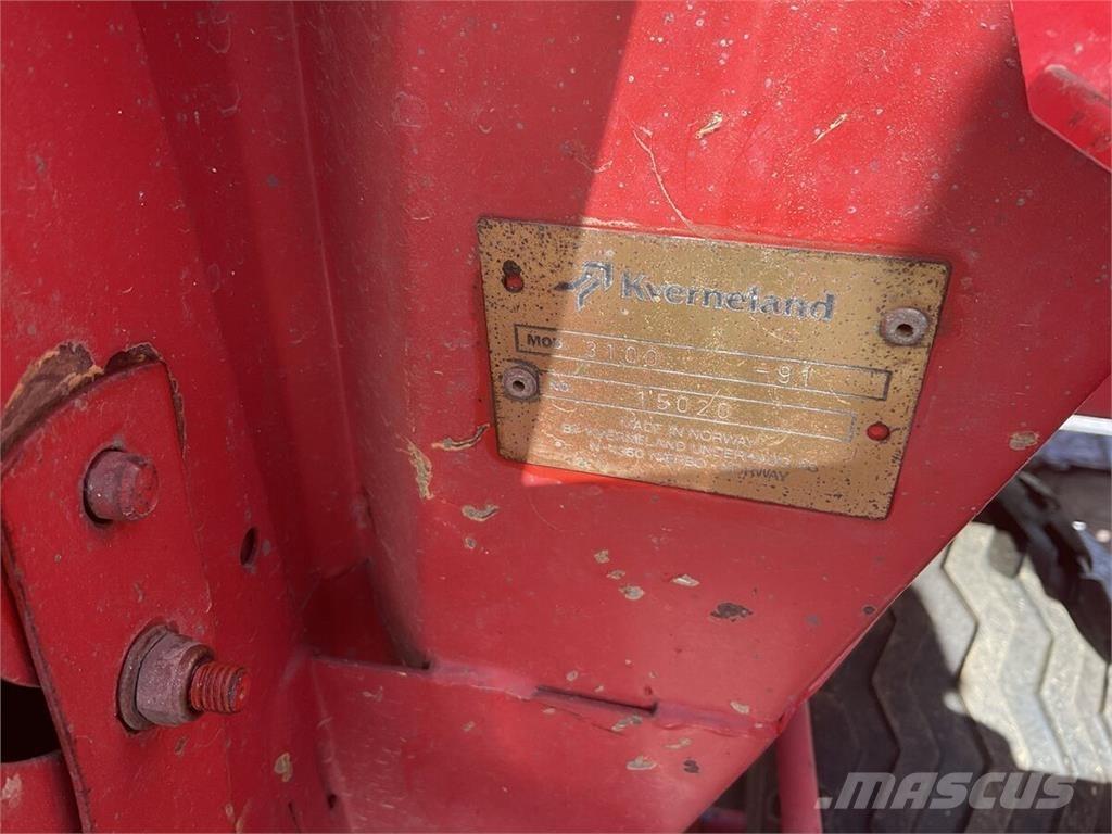 Kverneland UN 3000 农业机械-其他