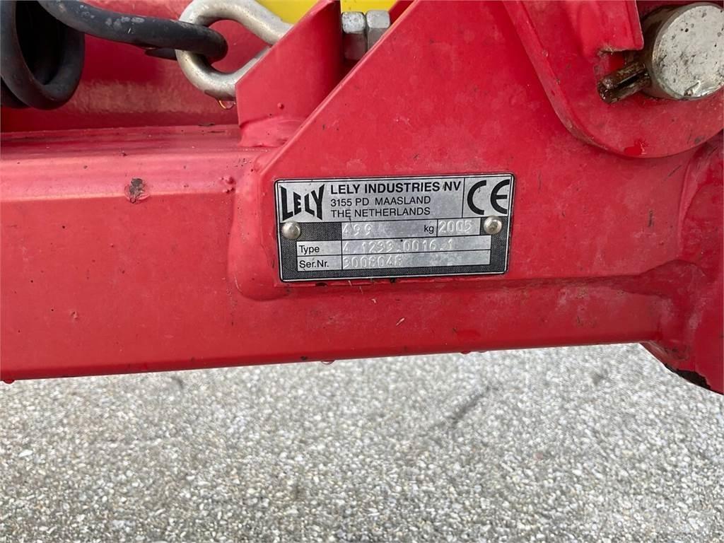 Lely 205 割草机