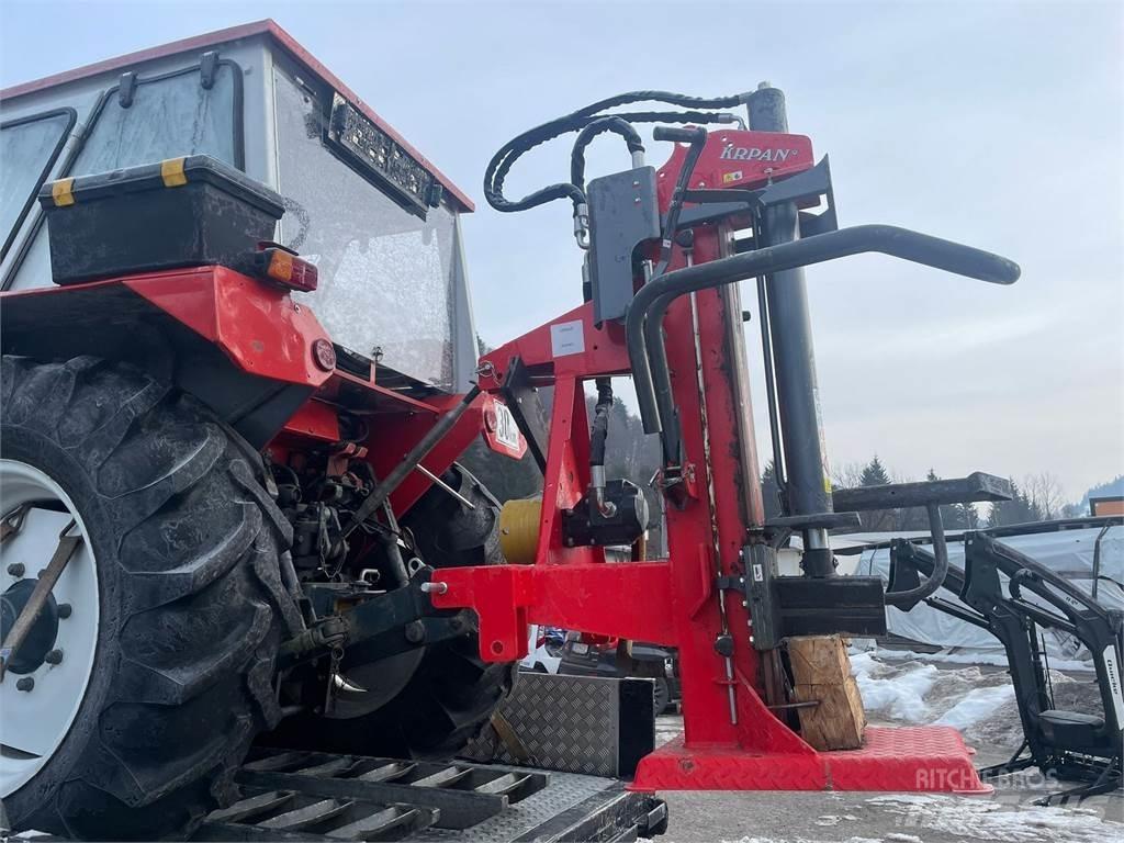 Lindner 1600 A 拖拉机/农用车