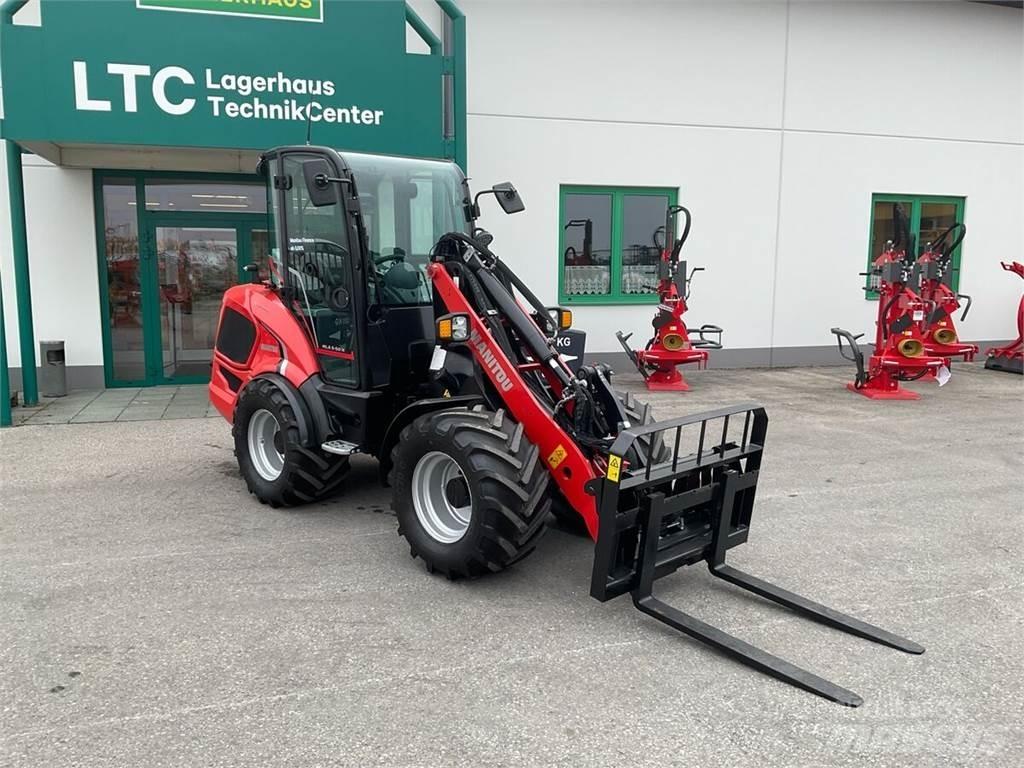 Manitou MLA 5-50 H 前装载和挖掘机